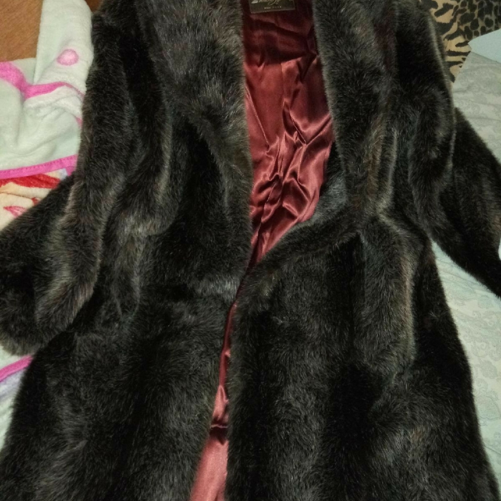 American Signature Fur Trenchcoat
